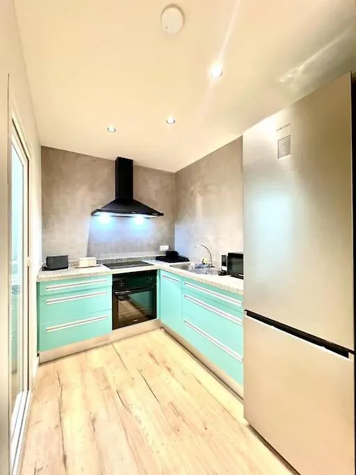 Pedregalejo II & Cozy House By Ele Apartments Malaga