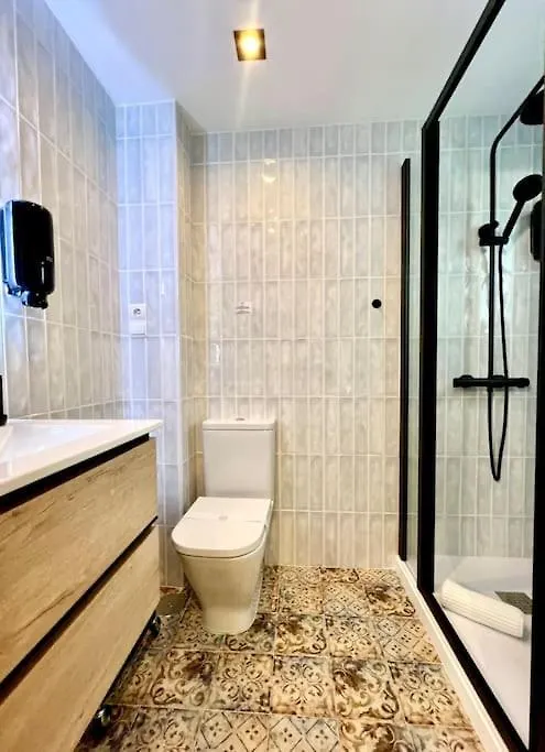 Pedregalejo II & Cozy House By Ele Apartments Malaga